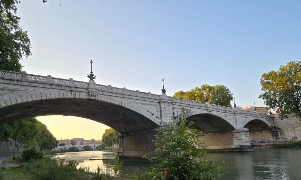 “Ponti di Roma dal Sublicio al Cavour”.