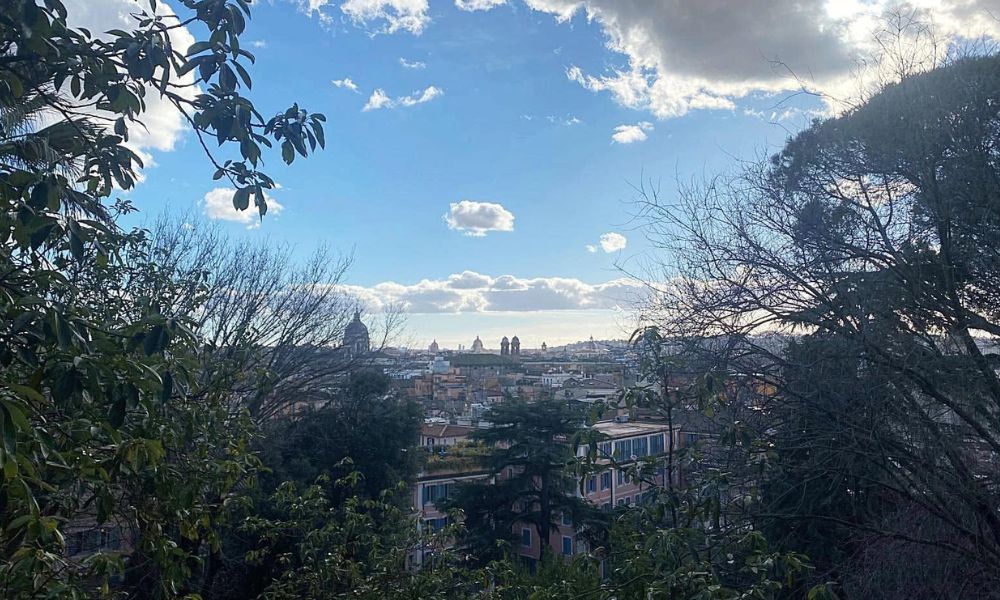 CAMBIO PASSO. 👟 Ottobre a Roma: un trekkincittà da sentire 🍂✨