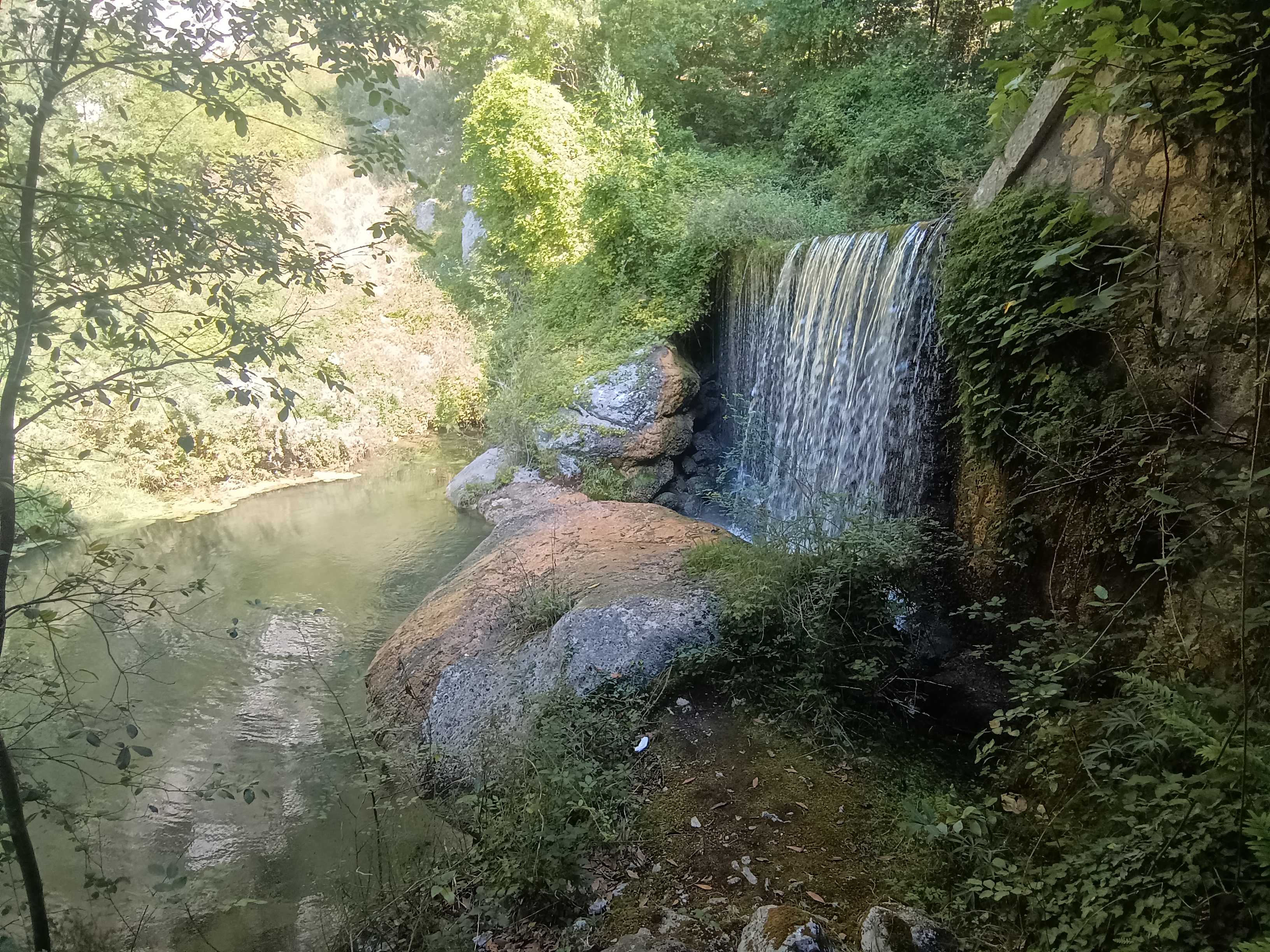 Prata Sannita: cascate, borgo medievale e sapori
