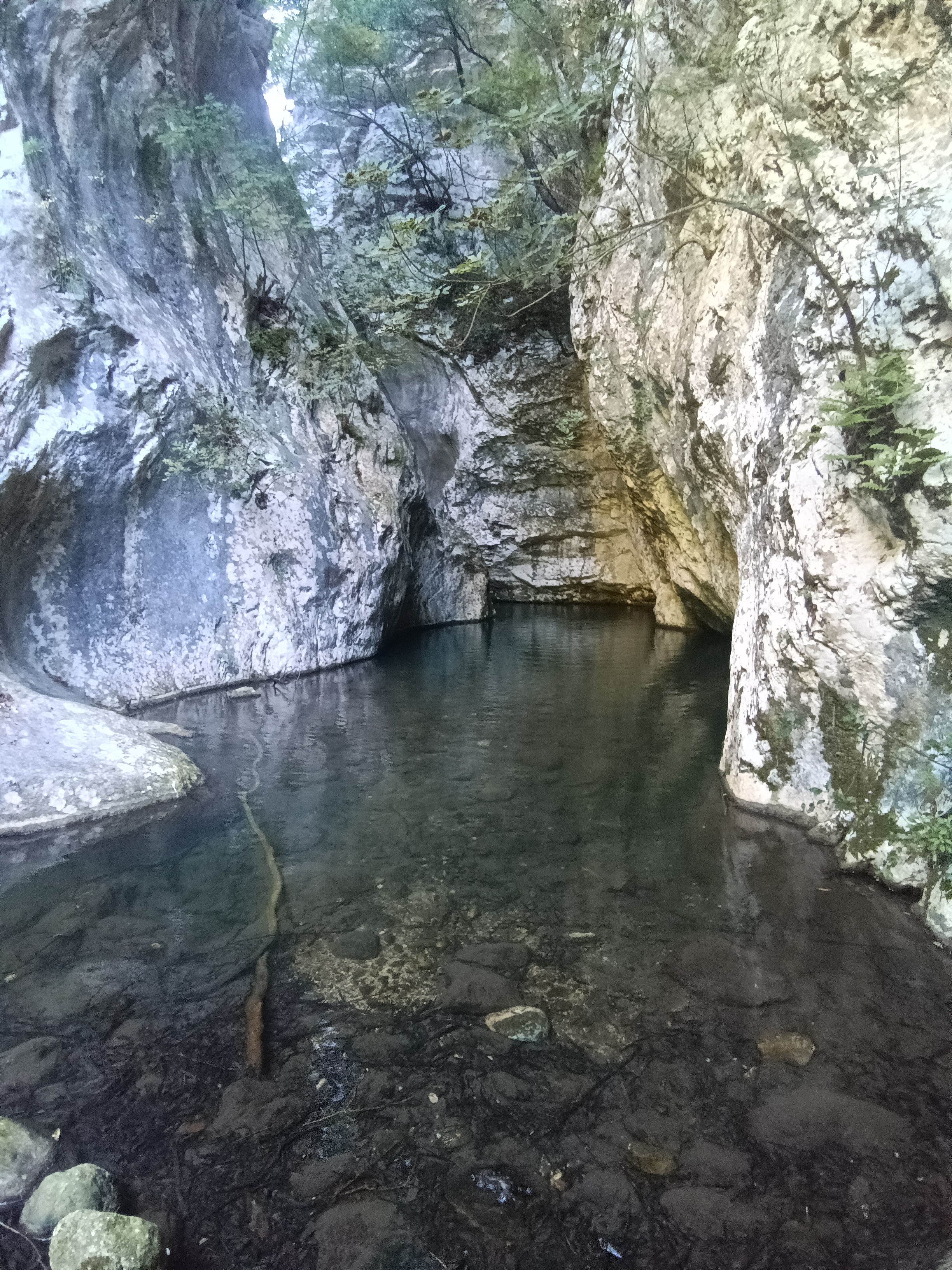 Prata Sannita: cascate, borgo medievale e sapori