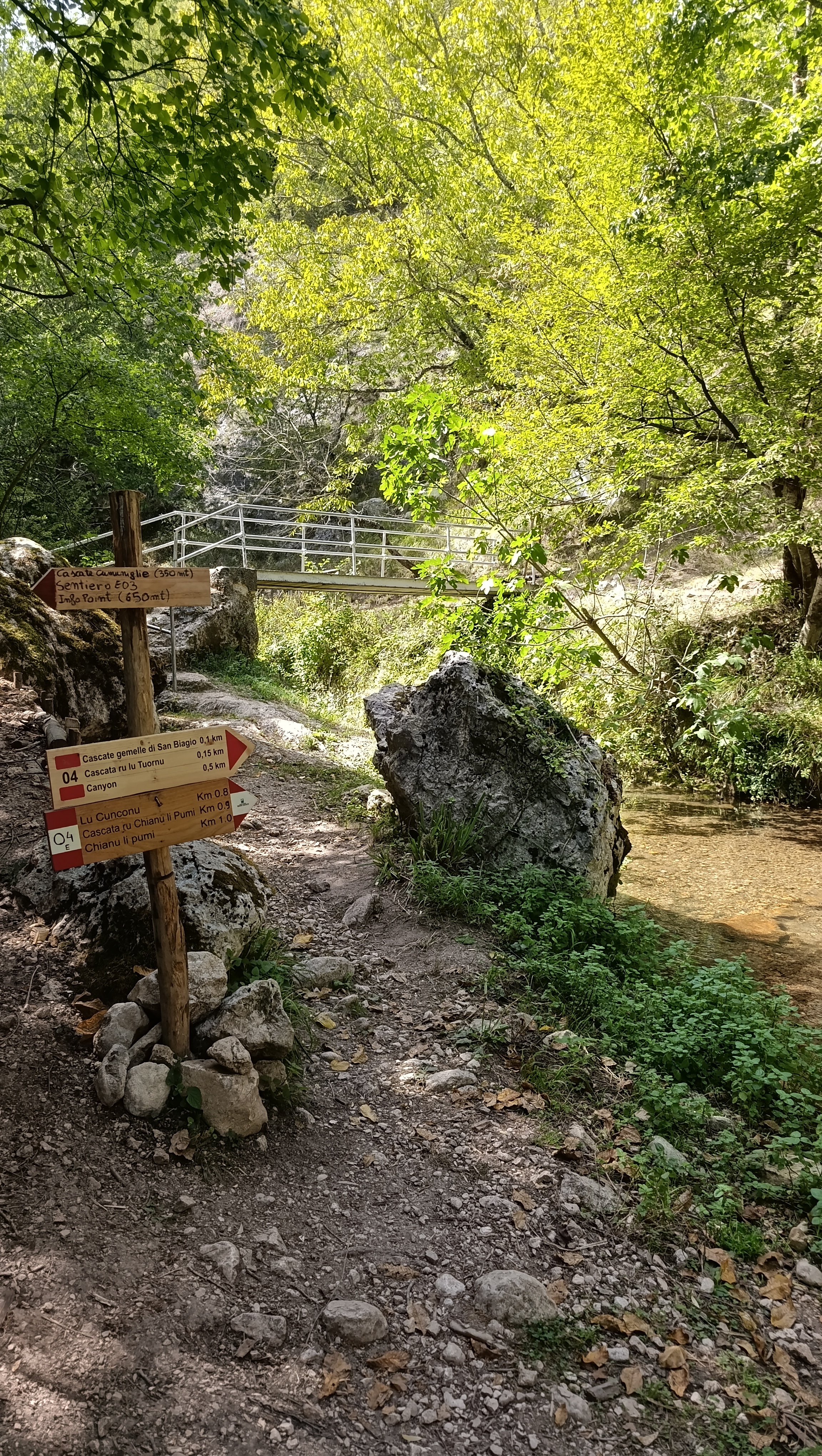 Calabritto: trekking nel regno delle cascate