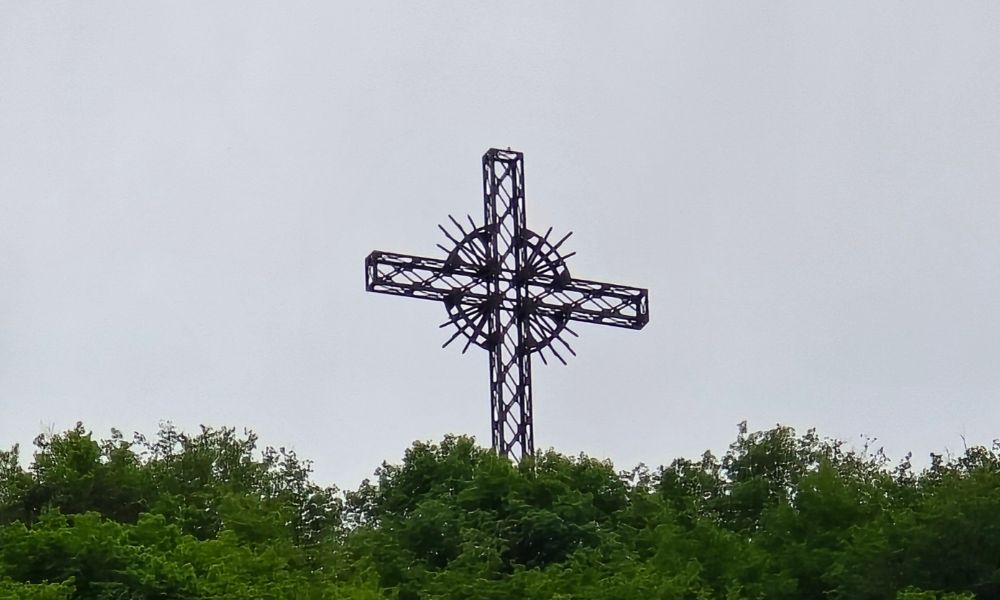 “E canterò di quel secondo regno” – Monte Cacume e Purgatorio di Dante.
