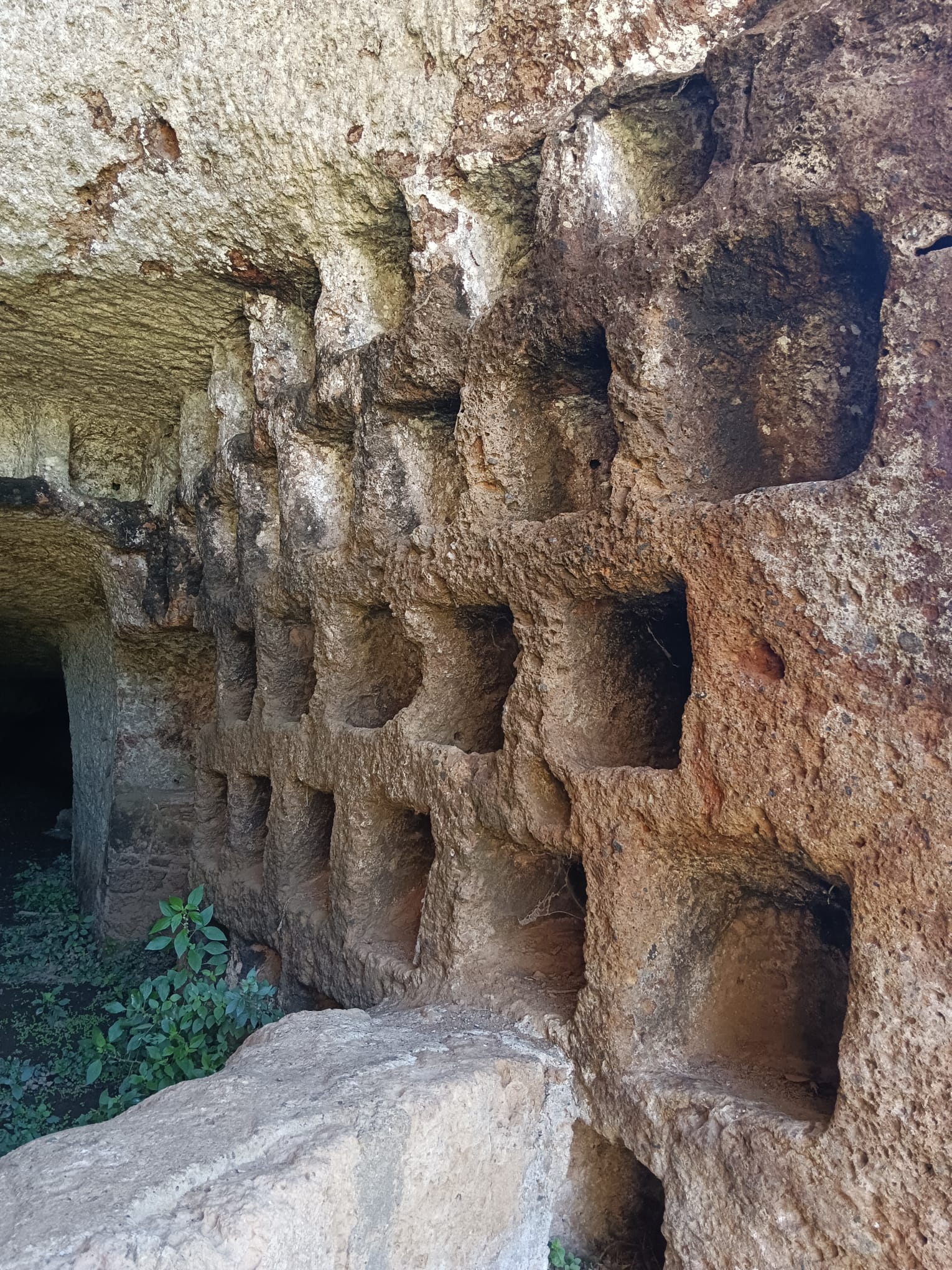 SUTRI…pietra, acqua e storia