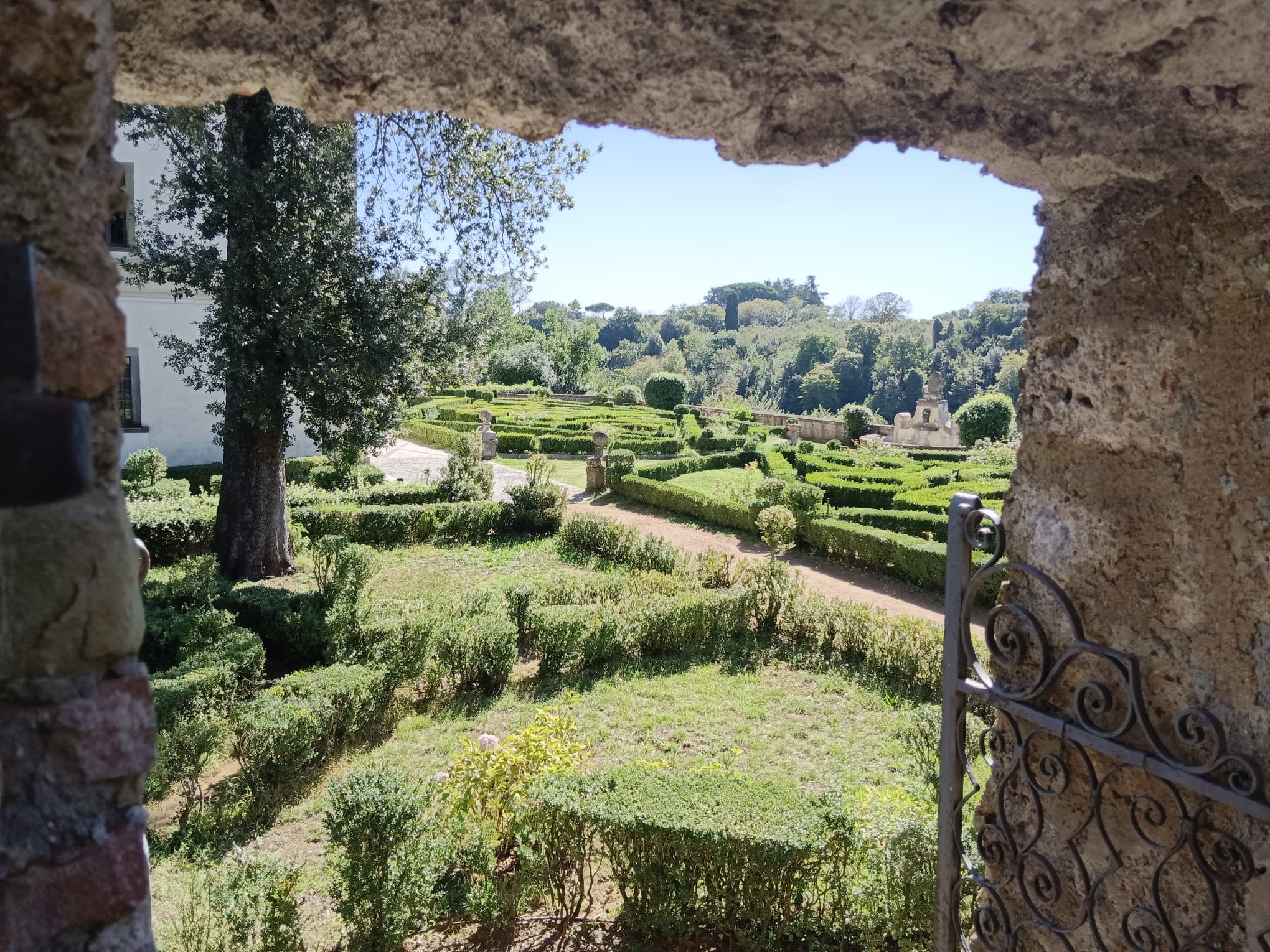 SUTRI…pietra, acqua e storia