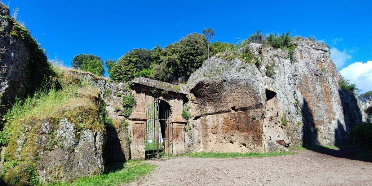 SUTRI…pietra, acqua e storia - Lazio